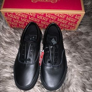 New VANS Era LeatherSkate Shoe Black Mono Low Top
